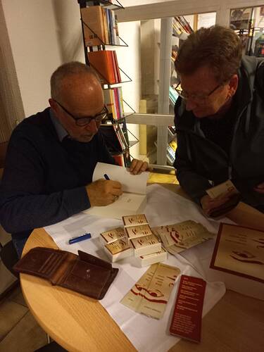 signal-2025-11-09-22-45-53-087