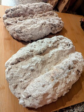 Verschneiter Stollen